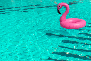Do Salt Water Pools Use Chlorine