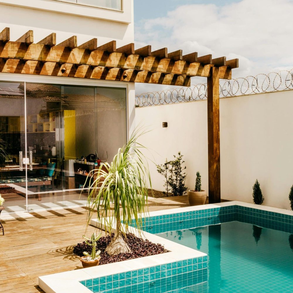 pexels-jonathan-borba-5563467